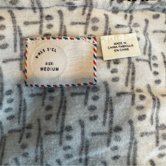 Anthropologie Postmark Women's Abstract Off Shoulder Ruffle Top Blouse Sz M - Picture 5 of 7